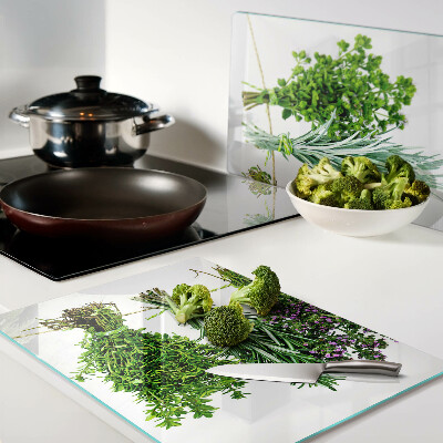 Schneidebrett glas Getrocknete Kräuter an einer Schnur