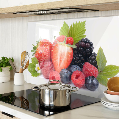 Schneidebrett Waldfrüchte