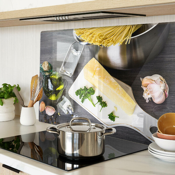 Schneidebrett Glas als Küchenzubehör zum Schneiden und Servieren von Zutaten