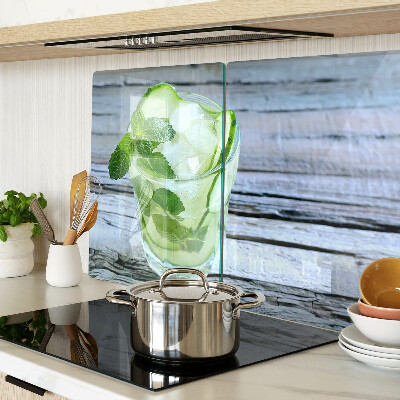 Glas schneidebrett Ein erfrischender Cocktail mit Minze