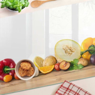 Schneidebrett Obst auf einem Brett