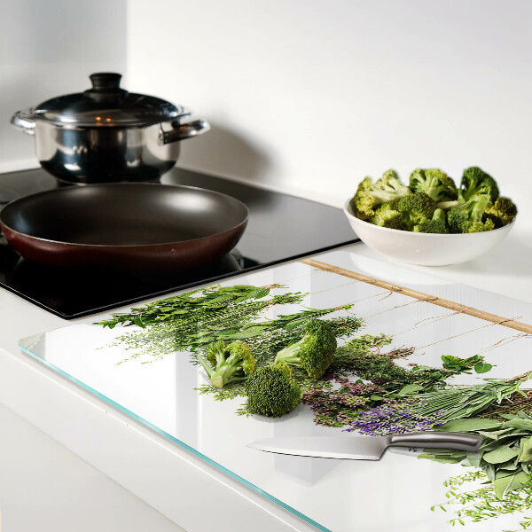 Schneidebrett glas Getrocknete Kräuter an einer Schnur