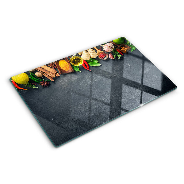 Schneidebrett Küchengewürze und Zutaten