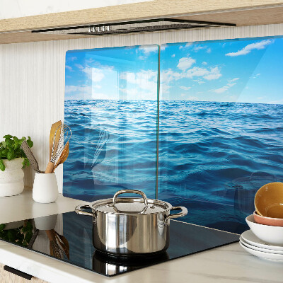 Schneidebrett Meer und Himmel