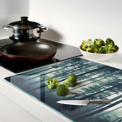 Schneidebrett mit Motiv 'Wald im Nebel'