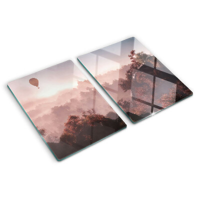Schneidebrett Glas mit Motiv eines Heißluftballons über einer Landschaft