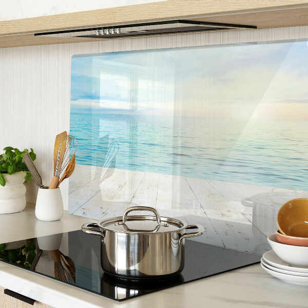 Glas-Schneidebrett mit Motiv 'Das Meer und der hölzerne Steg'