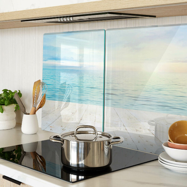 Glas-Schneidebrett mit Motiv 'Das Meer und der hölzerne Steg'