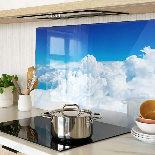 Schneidebrett mit Himmel- und Wolkenmotiv