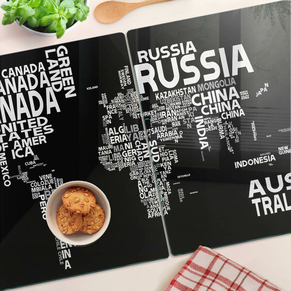 Schneidebrett mit Weltkarte und Ländernamen