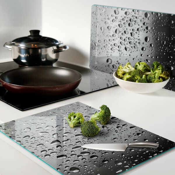 Glas schneidebrett Wassertropfen auf Glas