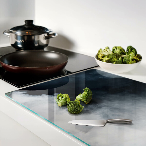 Glas schneidebrett Nebel und Fenster