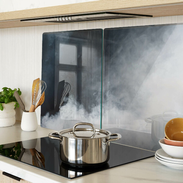 Glas schneidebrett Nebel und Fenster