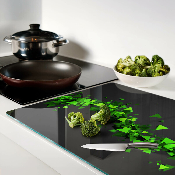 Schneidebrett Grüne Dreiecke auf schwarzem Hintergrund