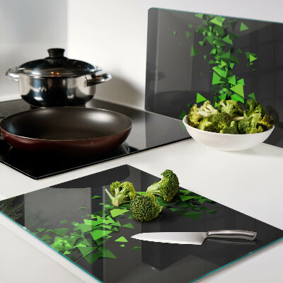 Schneidebrett Grüne Dreiecke auf schwarzem Hintergrund