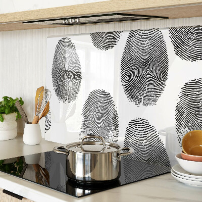 Schneidebrett mit Fingerabdruck-Motiv