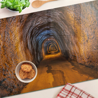 Schneidebrett glas Ein Tunnel in einer Höhle mit Beleuchtung
