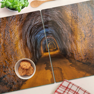 Schneidebrett glas Ein Tunnel in einer Höhle mit Beleuchtung