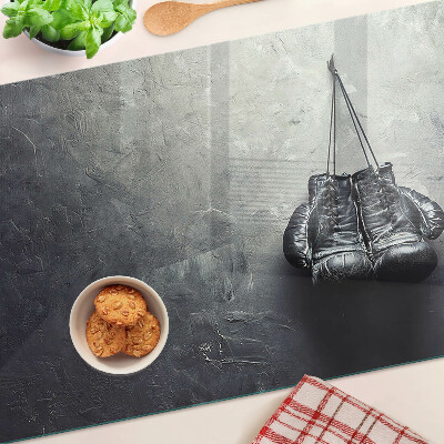 Schneidebrett Glas ein Schneidebrett aus Glas in schlichtem, minimalistischem Design