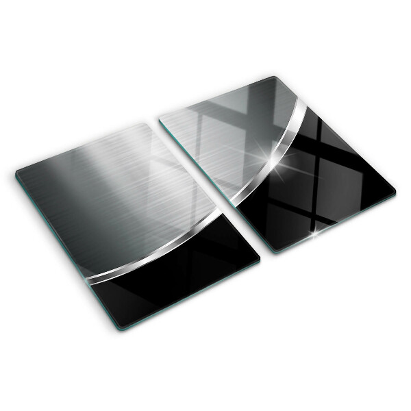 Glas-Schneidebrett mit metallischem Glanz und reflektierender Oberfläche