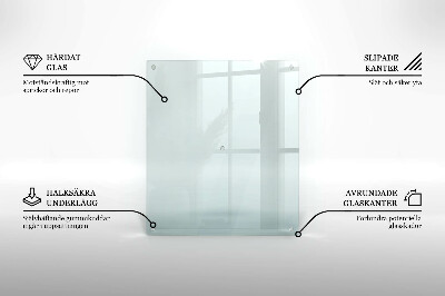 Glasschneidebrett in rechteckiger Form und transparentem Design
