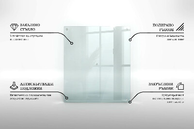Glasschneidebrett in rechteckiger Form und transparentem Design
