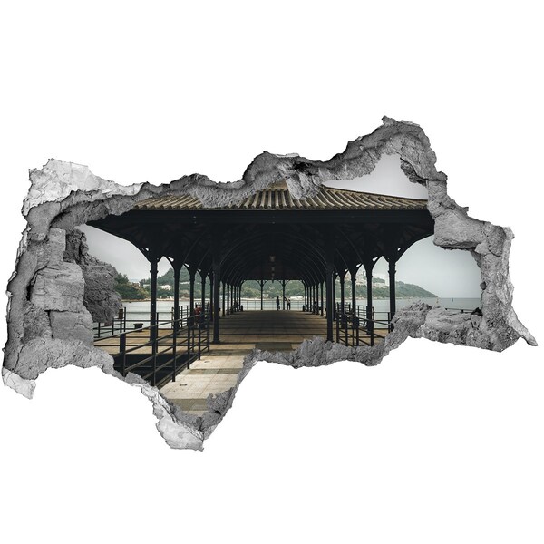 Wandbilder 3D Mauerdurchbruch Blick auf den Pier über das Wasser
