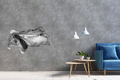 Wandtattoos Mauerdurchbruch Pier in nebliger Umgebung