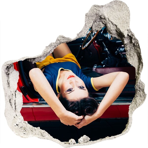 Wandtattoos Loch in der Wand Frau in einem Oldtimer