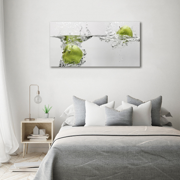 Bild auf Acrylglas Ein Apfel unter Wasser