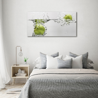 Bild auf Acrylglas Ein Apfel unter Wasser