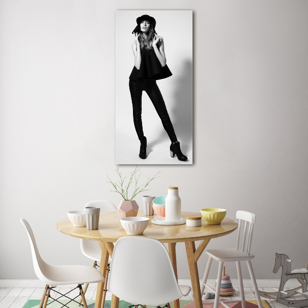 Acrylbild vertikal Frau in Schwarz