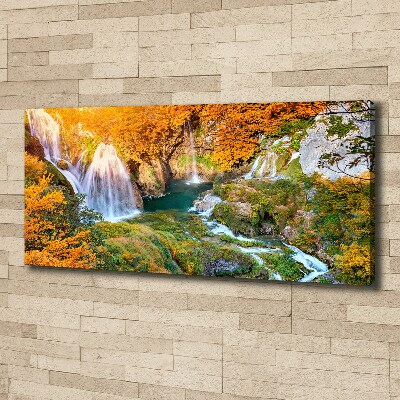 Bild auf leinwand Wasserfall im Herbst