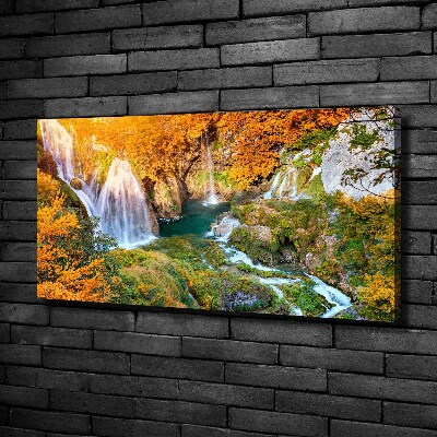 Bild auf leinwand Wasserfall im Herbst