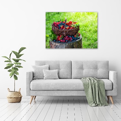 Wandbild Ein Korb mit Waldfrüchten