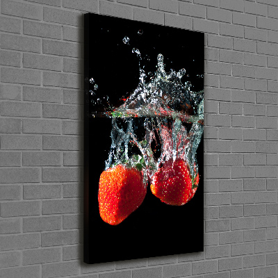 Wandbild vertikales Erdbeeren unter Wasser