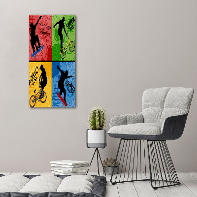 Glasbild vertikales Fahrrad und Skateboard