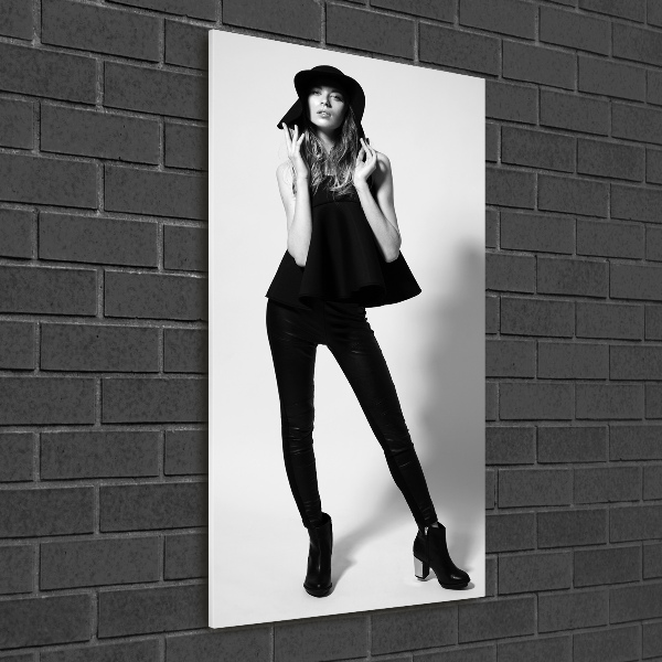 Bild aus glas vertikales Frau in Schwarz