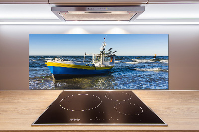 Glasrückwand für die küche Ein Kutter auf See