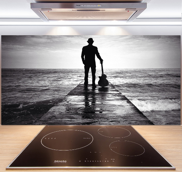 Platte für Küchenrückwand Gitarrist auf dem Pier