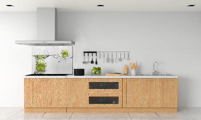 Platte für Küchenrückwand Ein Apfel unter Wasser