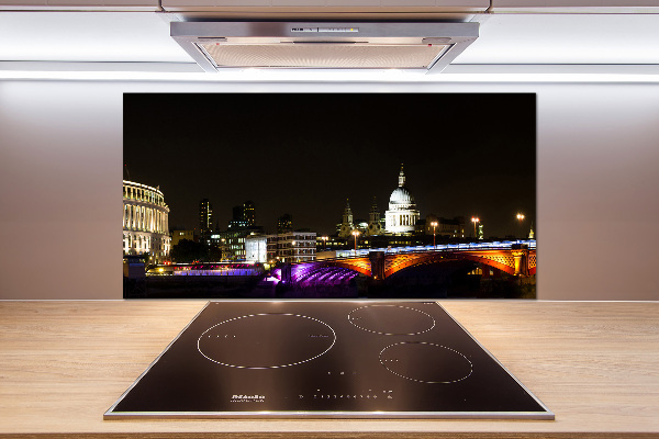 Platte für Küchenrückwand Die Brücke bei Nacht