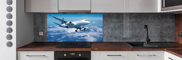 Küchen wandpaneel Ein Flugzeug in den Wolken