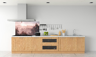 Glasrückwand für die küche Ballonfahrt über dem Wald