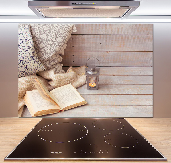 Küchen wandpaneel Entspannung mit einem Buch