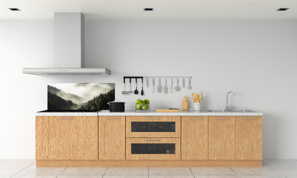 Platte für Küchenrückwand Nebel über dem Wald