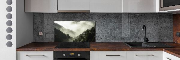 Platte für Küchenrückwand Nebel über dem Wald