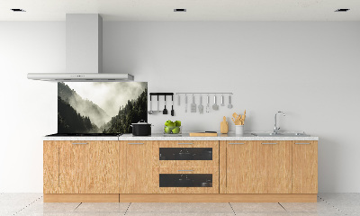 Platte für Küchenrückwand Nebel über dem Wald