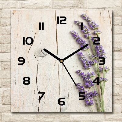 Wanduhr modern quadratisch Lavendel auf Holz