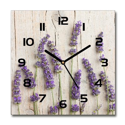 Wanduhr modern quadratisch Lavendel auf Holz